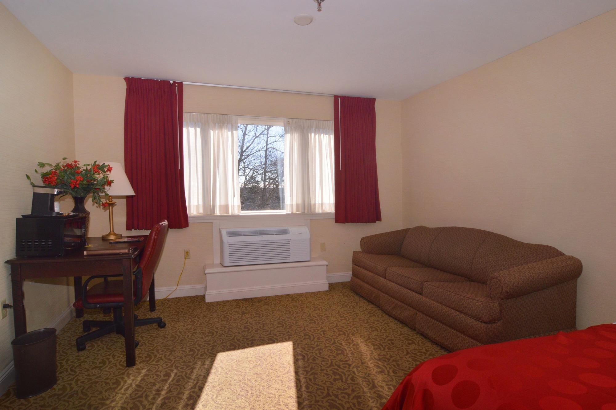 Ramada By Wyndham Seekonk Providence Area Екстер'єр фото