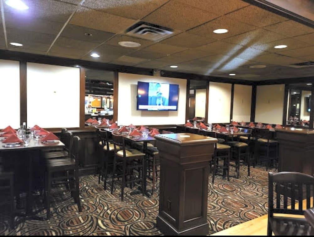 Ramada By Wyndham Seekonk Providence Area Екстер'єр фото